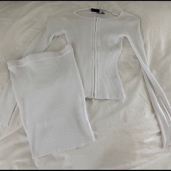 White two piece knit set from Fashion Nova - Picture 2 of 3